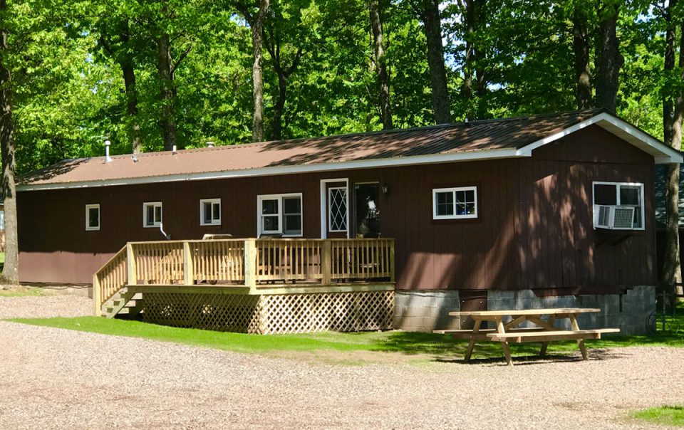 CAbin 9 at Chief Lake Lodge in Hayward, WI